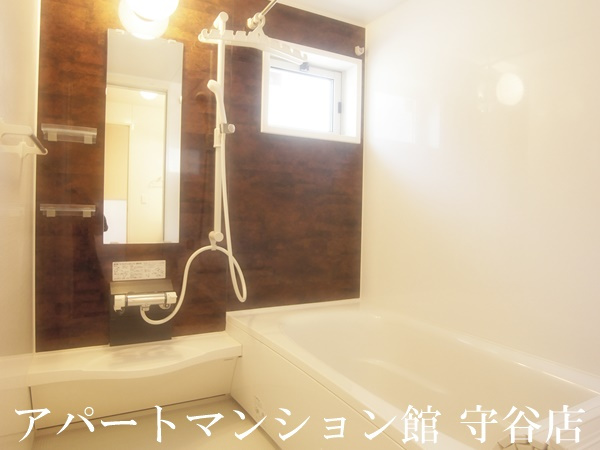 アロマレジデンス松ヶ丘の浴室