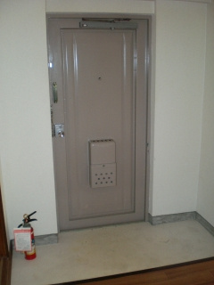 【玄関】 | マンショントレビ