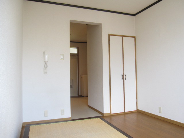 【洋室】 | ジョイフル敷島 | 同型タイプ