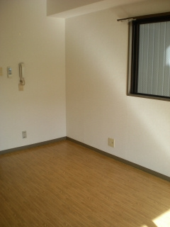 【洋室】 | ラヴィアン21