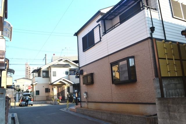 和泉市府中町　中古一戸建ての外観