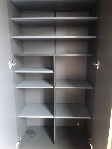 ヴァロリス向中野の収納