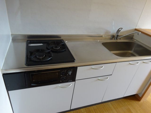 ヴァロリス向中野のキッチン