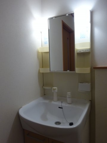 ヴァロリス向中野の独立洗面台