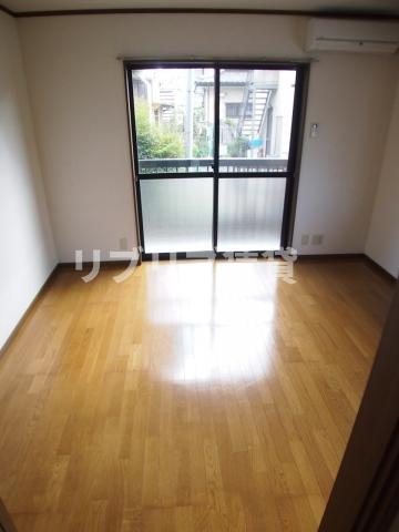 アルト弁天の居間・リビング