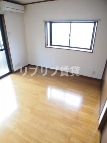 アルト弁天の居間・リビング