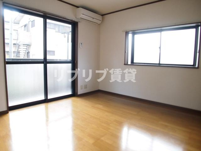 アルト弁天の居間・リビング