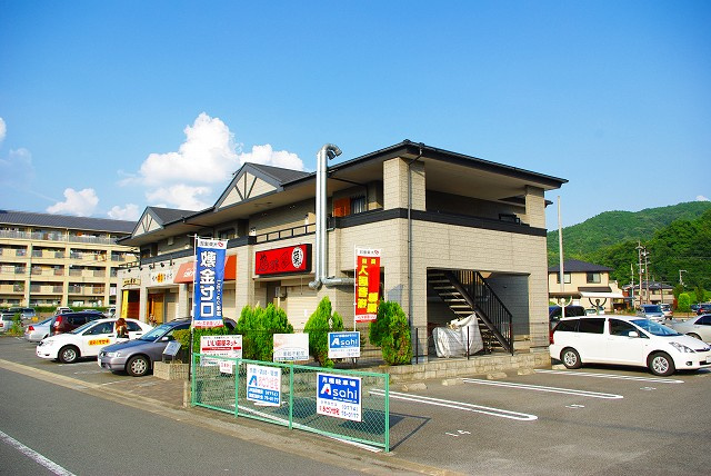 メゾン　ラフィーネ（加茂町駅東）の外観