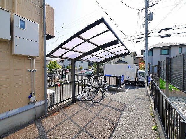 ルミエール（木津川）のその他共用部分|駐輪場です