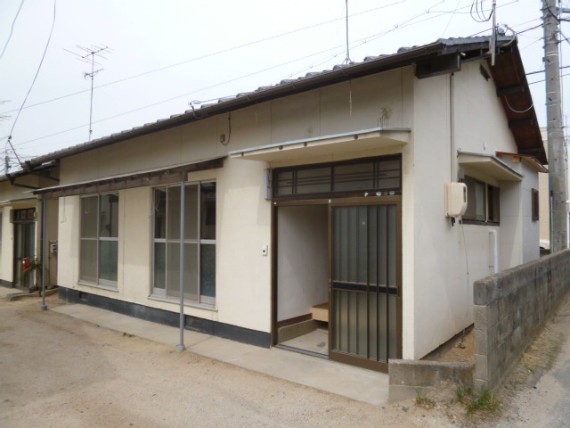 倉敷市中島の一戸建ての外観