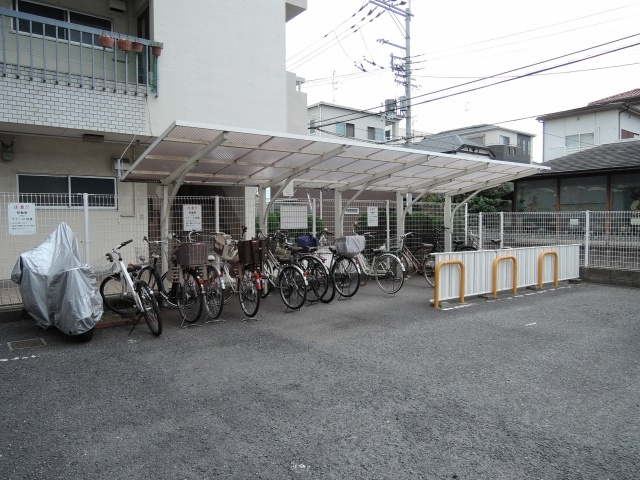 【その他共用部分】 | ベルデハイツ | ☆屋根付き駐輪場☆