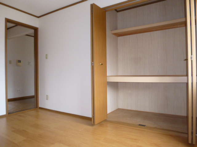 クオーター・レジデンスＡの収納