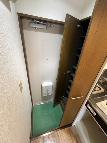 【玄関】