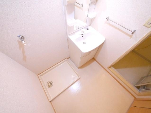 ライフ・イックスの洗面所|広い洗面スペース