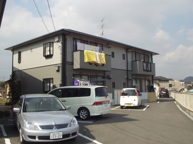倉敷市安江のアパートの外観
