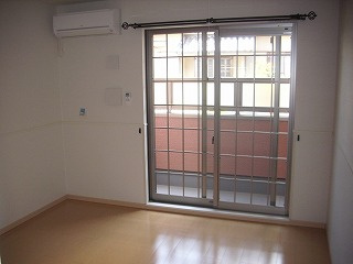 【洋室】 | ホワイトハウスⅢ