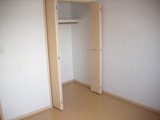 【洋室】 | ホワイトハウスⅢ