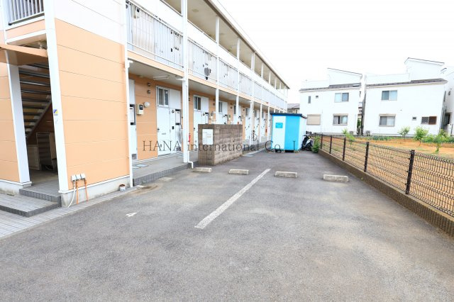 コンフォートの駐車場