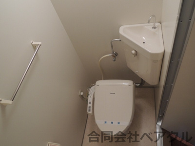 【トイレ】 | GRAZIA南河原 | コンパクトで使いやすいトイレです