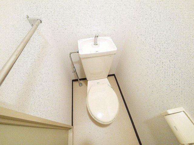 ジュネス東生駒のトイレ|トイレも気になるポイント