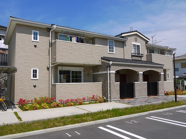 イル　ベラージオ　Ａの外観|外観は落ち着いています