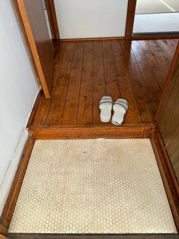 【玄関】