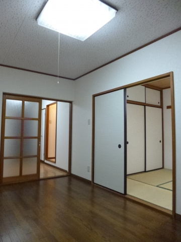 コーポ萩原の洋室
