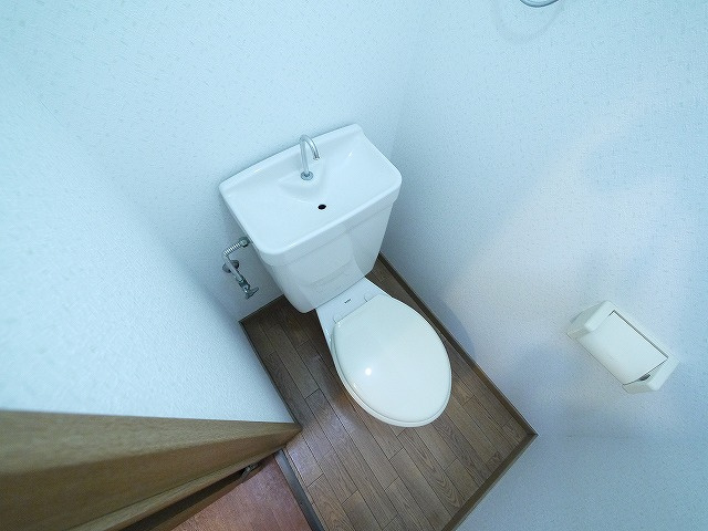 エステートピア稜のトイレ|ゆったりとした空間のトイレです
