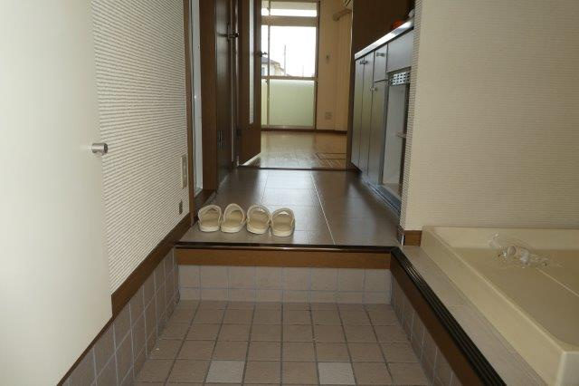 レジデンス松原の玄関