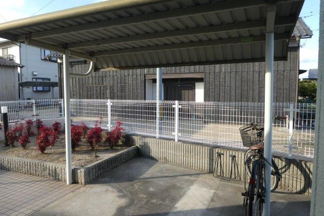 レジデンス松原のその他共用部分|自転車置き場