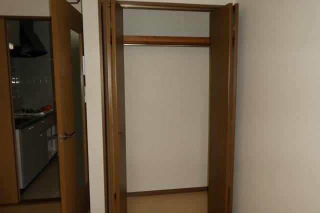 レジデンス松原の収納|クローゼット