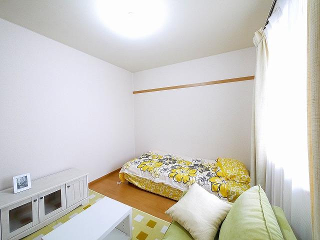 サンクコール朝和　A棟の寝室|寝室にぴったりのお部屋です