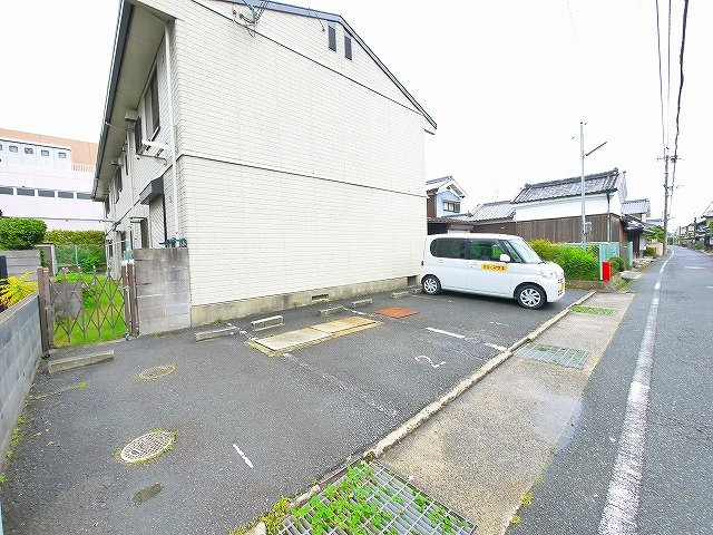 シティハイムロイヤルの駐車場|駐車場があります