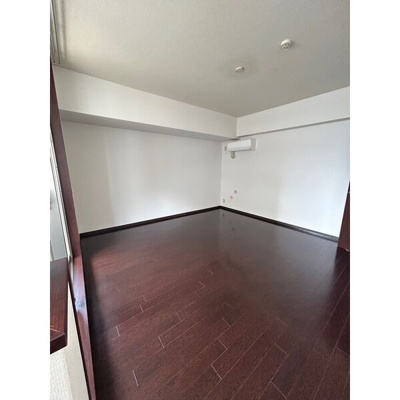 【寝室】 | プラネシア星の子山科三条