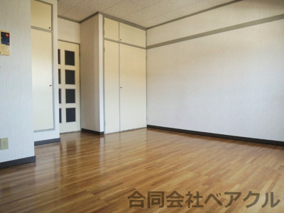 【寝室】 | ピアッツアアルテ