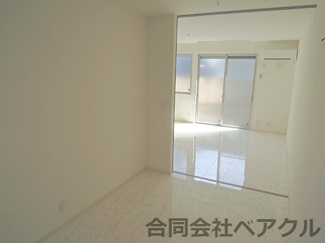 【洋室】 | アーバンスクェアⅡ