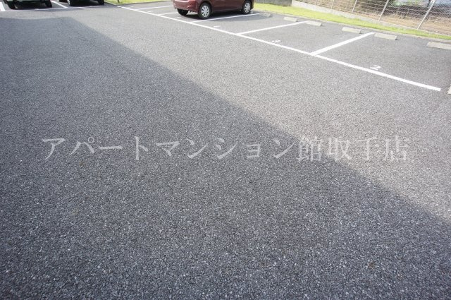 グリーンパティオＢの駐車場