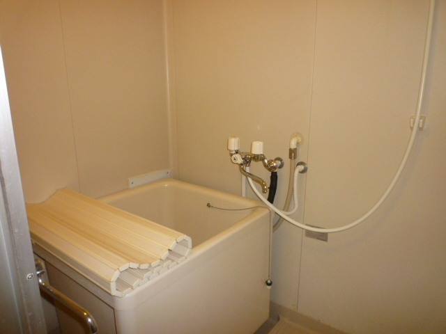 メゾン竹村の浴室