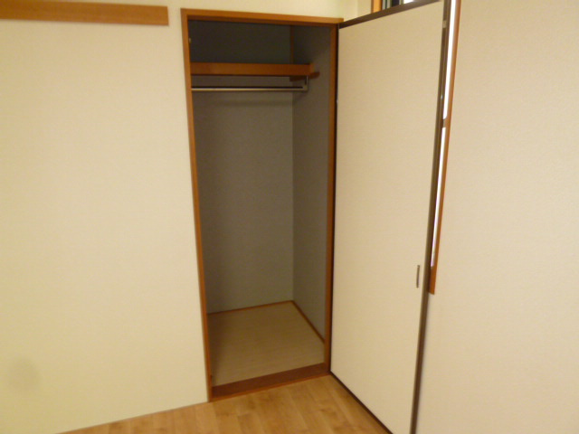 サリネージュ山手Ａの収納