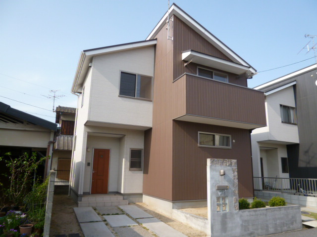山本平田貸家の外観