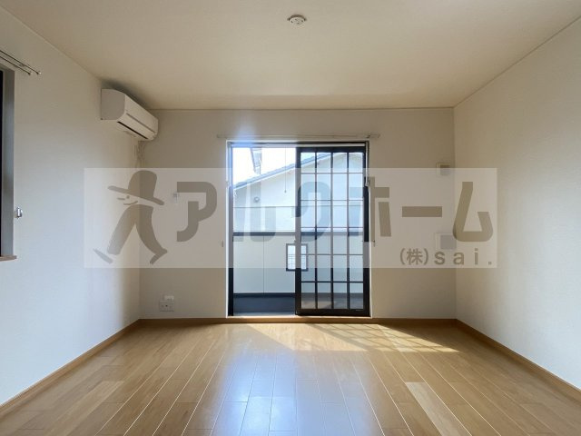 カンフォートアイの居間・リビング