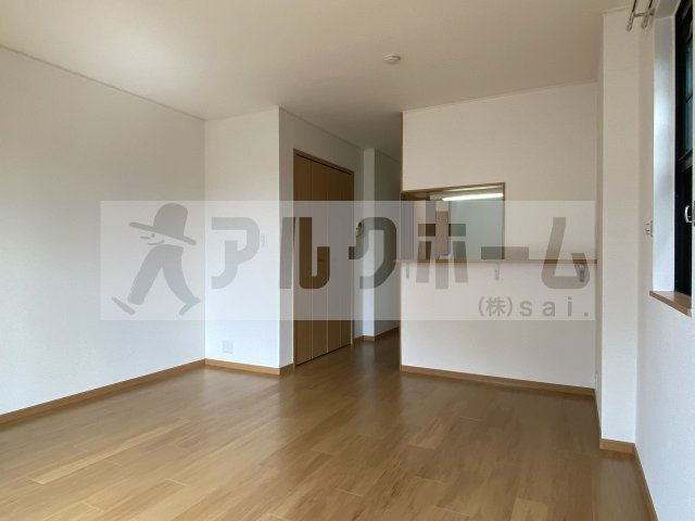 カンフォートアイの居間・リビング