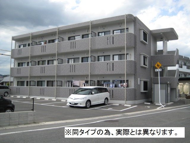 総社市中央６丁目の賃貸マンションの外観