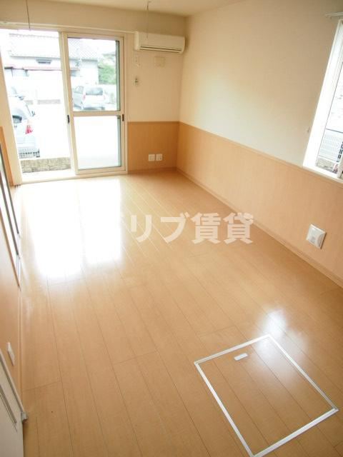 Ya-ECO House(ヤーエコハウス)の居間・リビング