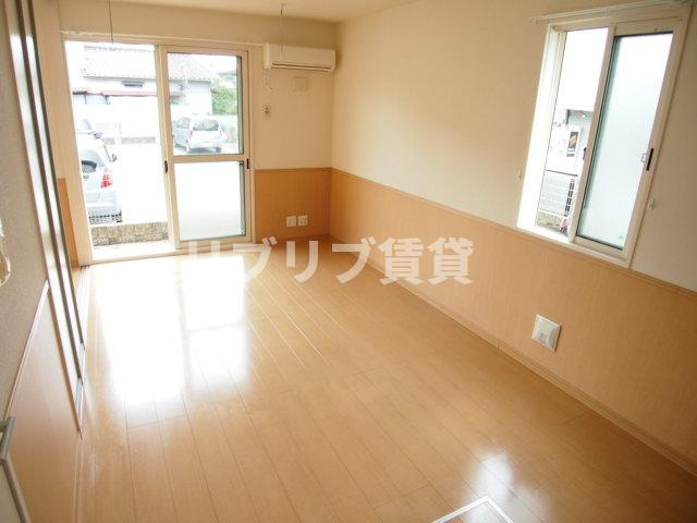 Ya-ECO House(ヤーエコハウス)の居間・リビング