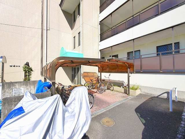 ダルバールやまとのその他共用部分|自転車置き場です。