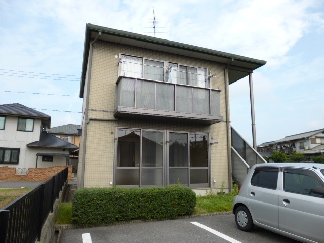 倉敷市酒津のアパートの外観