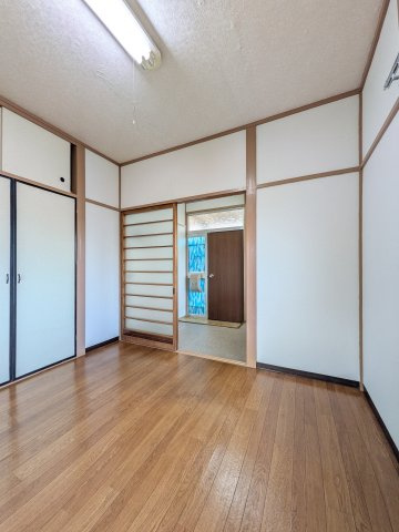 【居間・リビング】 | 市川荘 | ゆったり過ごせるリビングです