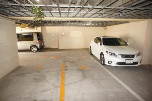 【駐車場】 | オネスティ船橋7番館 | 駐車場も完備しております！