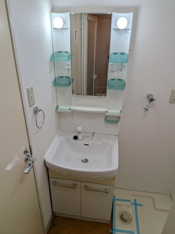 【洗面所】 | ｄ’Ｓ | 生活に欠かせない独立洗面台です